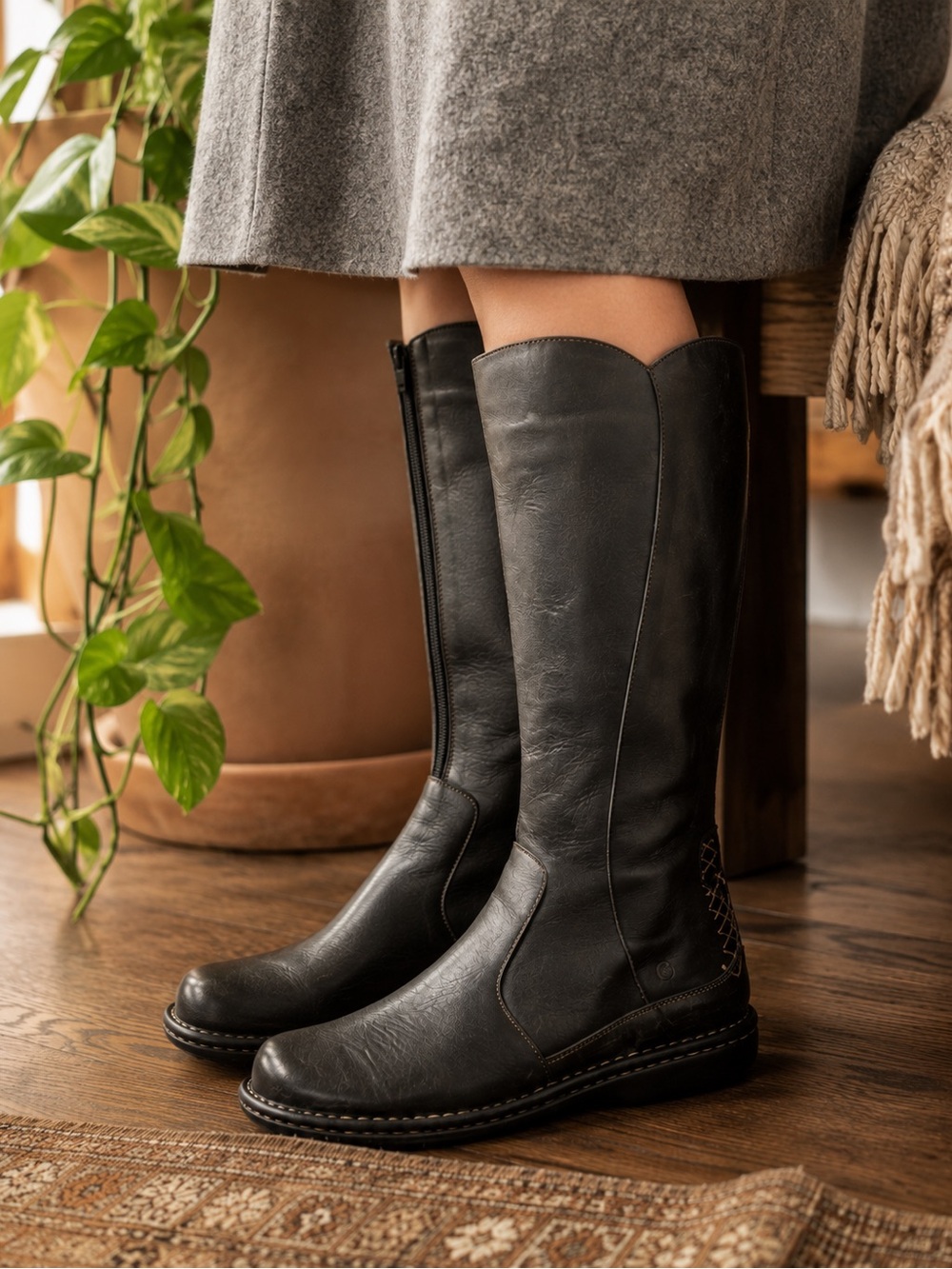 Born Leather Tall Boots
Size: 8 / EU 39 Black - Picture 8 of 16